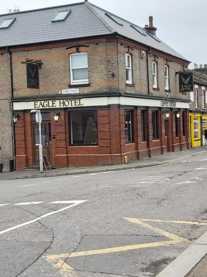 Eagle Hotel Luton Airport Eksteriør bilde
